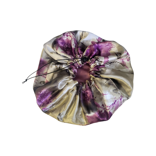 Bonnet vintage bloemen met vintage oud roze